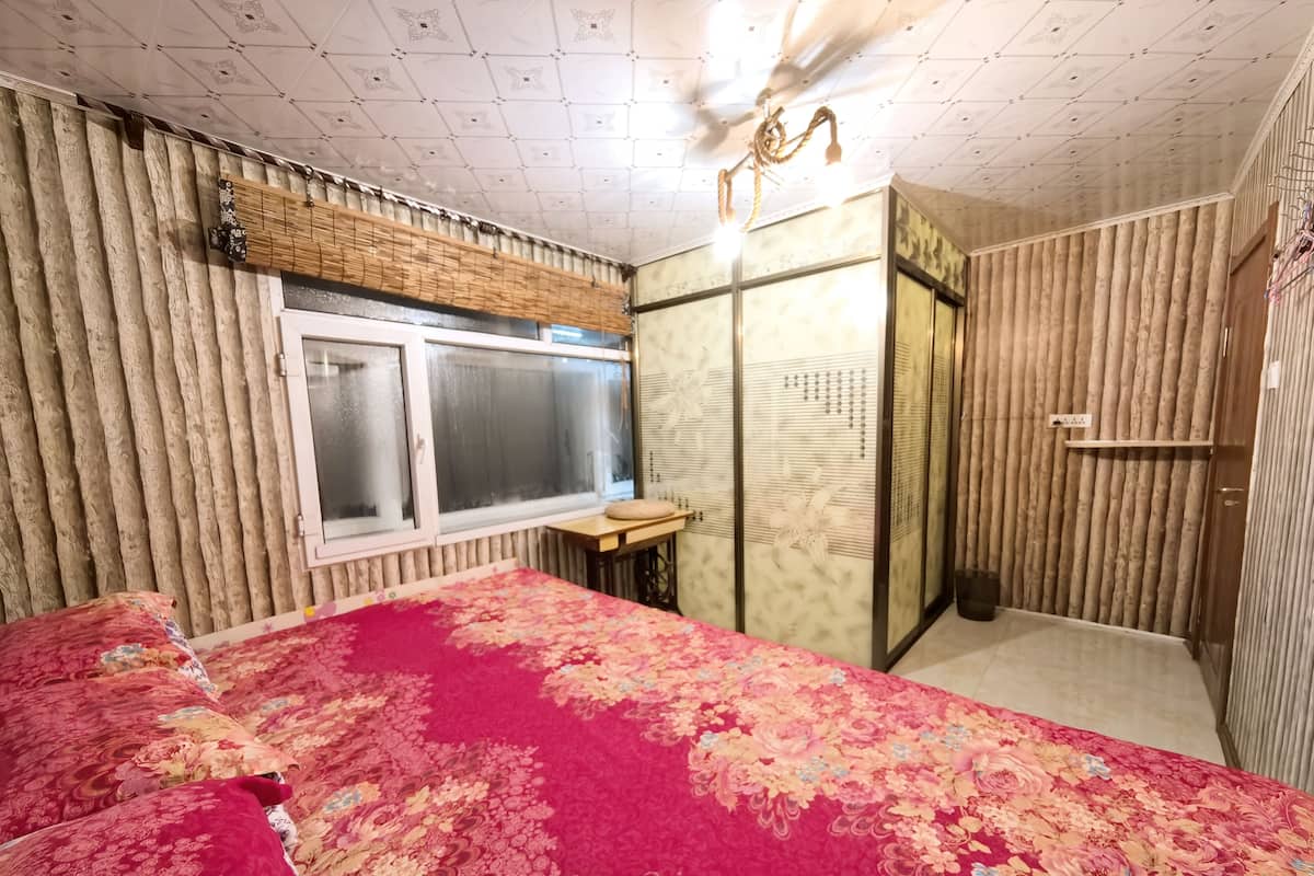 Quarto triplo econômico | Individualmente decorados, individualmente mobiliados