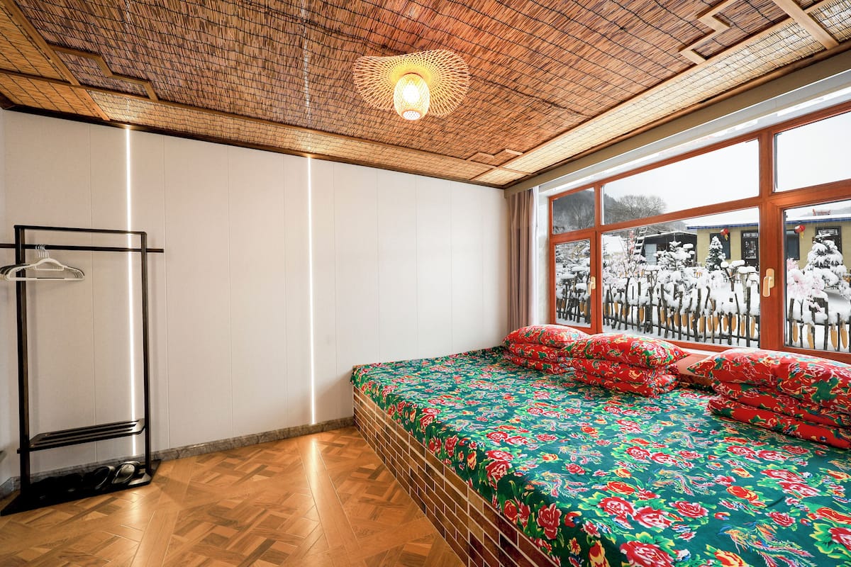 Suite clásica | Decoración personalizada y muebles diferentes