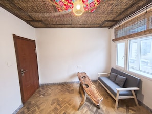 Suite básica | Decoración personalizada y muebles diferentes