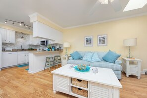 TV - Beach Access - Cozy 2-BD Pet Friendly Kitty Hawk Condo with pool, W&D, tennis (Kitty Hawk)