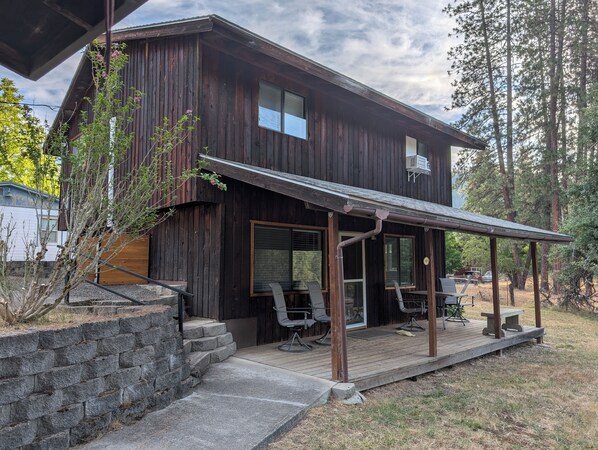Exterior - "New Listing" Newly renovated 3-bedroom house in Orofino. (Orofino)