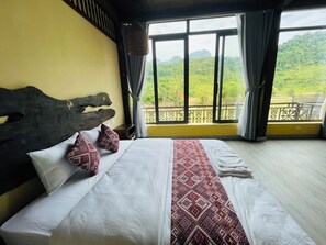 Luxury-Doppelzimmer, Balkon, Flussblick