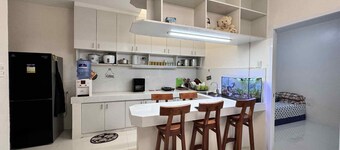 3-bedroom house With Airconditioner Sariaya Quezon Transient House