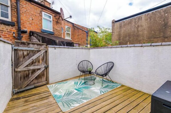 Apartment | Terrace/patio