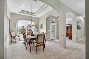 Dining - Cabana Coast Waterfront Pool Home | Palm Coast | 2 Master Suites | Close To Beach | Dog Friendly (Palm Coast)