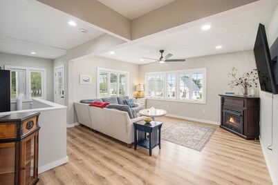 Onekama Stone Contentment House