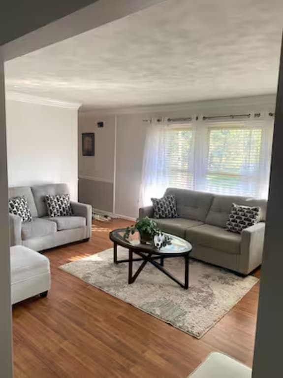 Spacious 5-bedroom House With Hot Tub And Pool - Harrisburg, PA