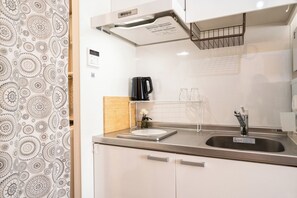 Micro-ondes, plaque de cuisson