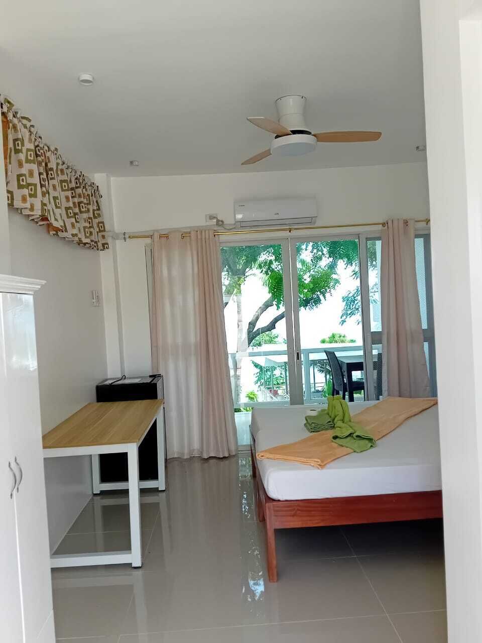 Deluxe-Studiosuite, Balkon, Strandblick