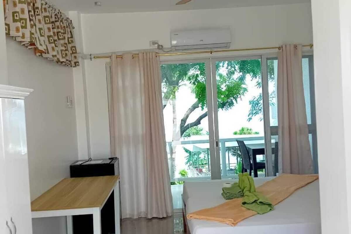 Deluxe-Studiosuite, Balkon, Strandblick