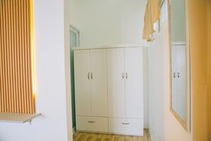 Deluxe Cabin, Balcony, Beach View | Blackout drapes, soundproofing, free WiFi