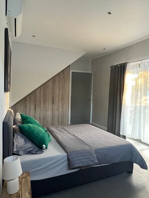 4 Schlafzimmer, Bügeleisen/Bügelbrett, WLAN, Bettwäsche