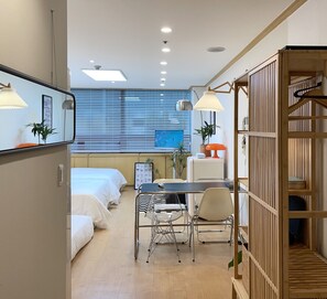 1 camera, ferro/asse da stiro, Wi-Fi, lenzuola