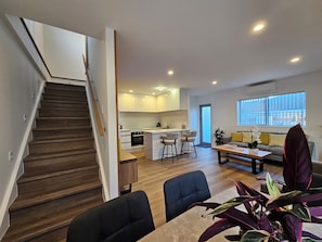 Interior - Cozy new 2 bedroom house (Auckland)