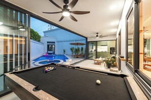 Game room - Pool Villa  Bathtub  Pool Table V215 (Ko Kaeo)