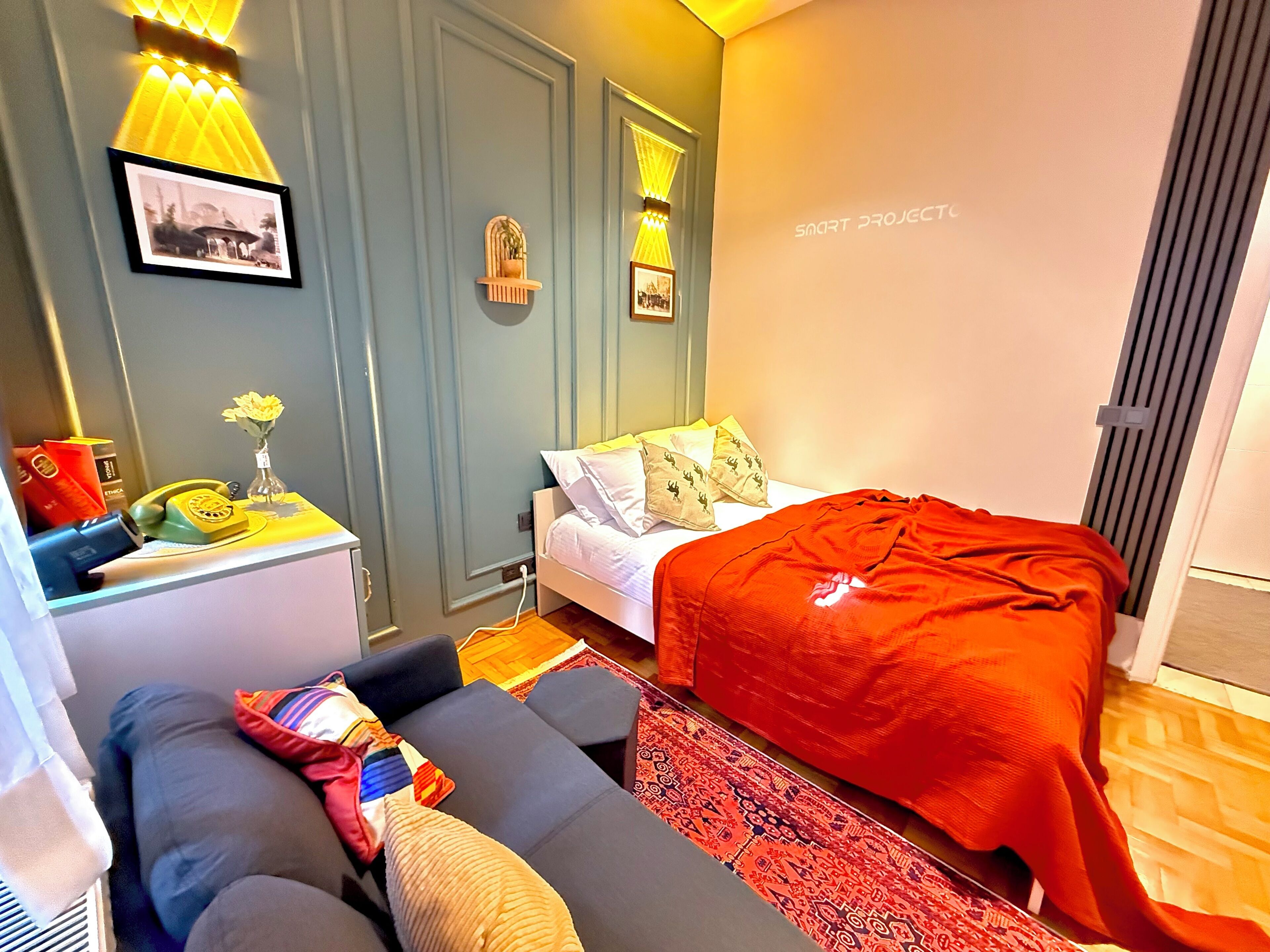 1 bedroom, iron/ironing board, internet, bed sheets