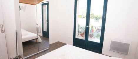 1 chambre, accĂšs Internet, draps fournis