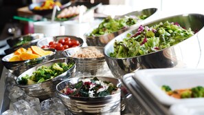 Frukostbuffé varje dag (JPY 1800 per person)