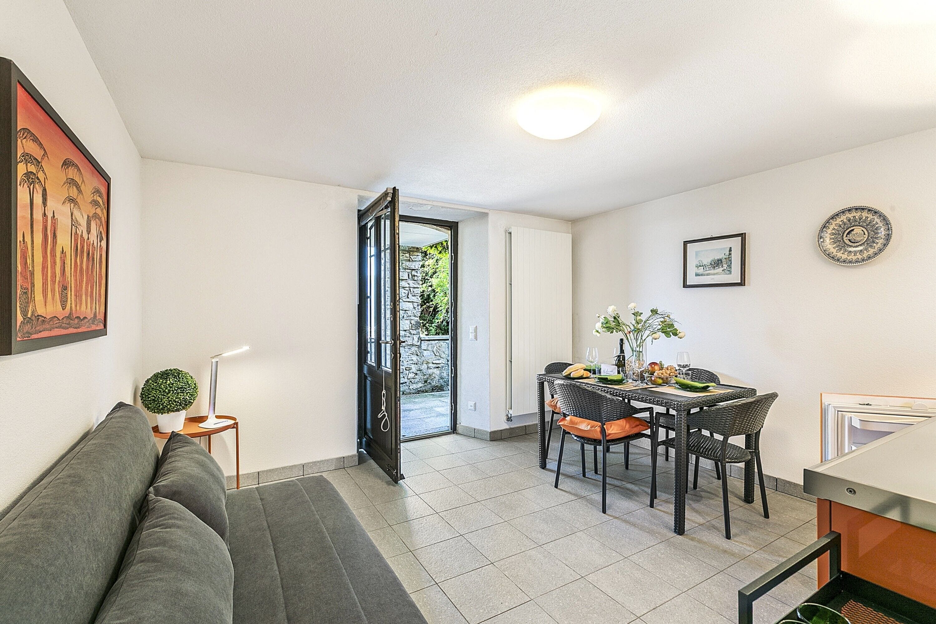 Apartamento família, vários quartos, ao lado da montanha (Oasis Panoramic 1BR with shared pool) | Parte interna