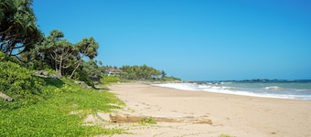 Six Elements Beach Villa