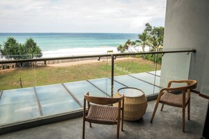 奢华双人房 | 阳台景观