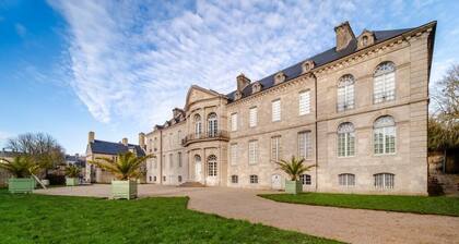 The Hôtel de Beaumont carriages