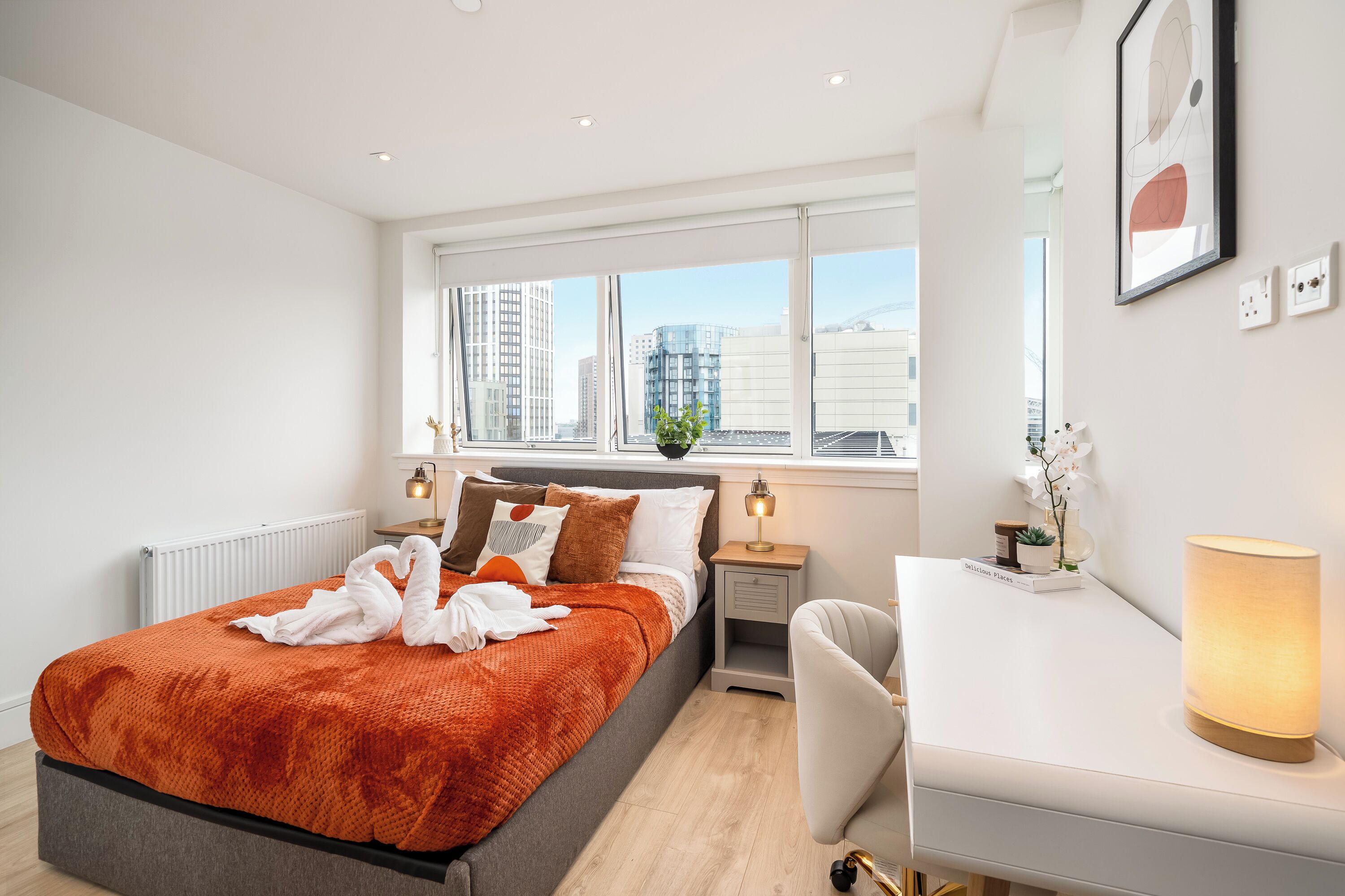 3 chambres, bureau, fer et planche à repasser, Wi-Fi gratuit