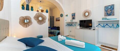 1 bedroom, iron/ironing board, free WiFi, bed sheets