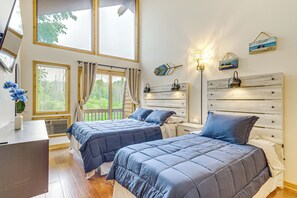2 chambres, bureau, accès Internet, draps fournis