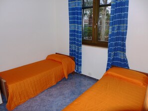 Soundproofing, free WiFi