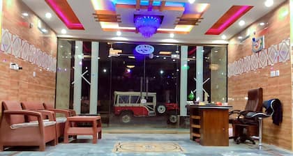 Eagle Resort Hotel and Restaurant