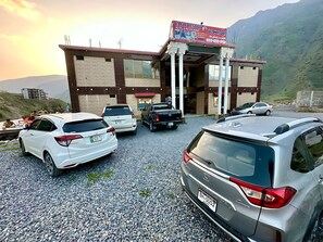 Exterior - Eagle Resort Hotel and Restaurant (Balakot)