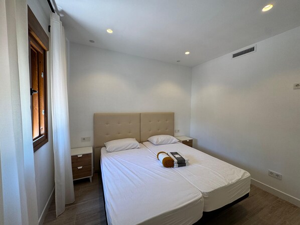 1 Schlafzimmer, Bügeleisen/Bügelbrett, kostenloses WLAN, Bettwäsche