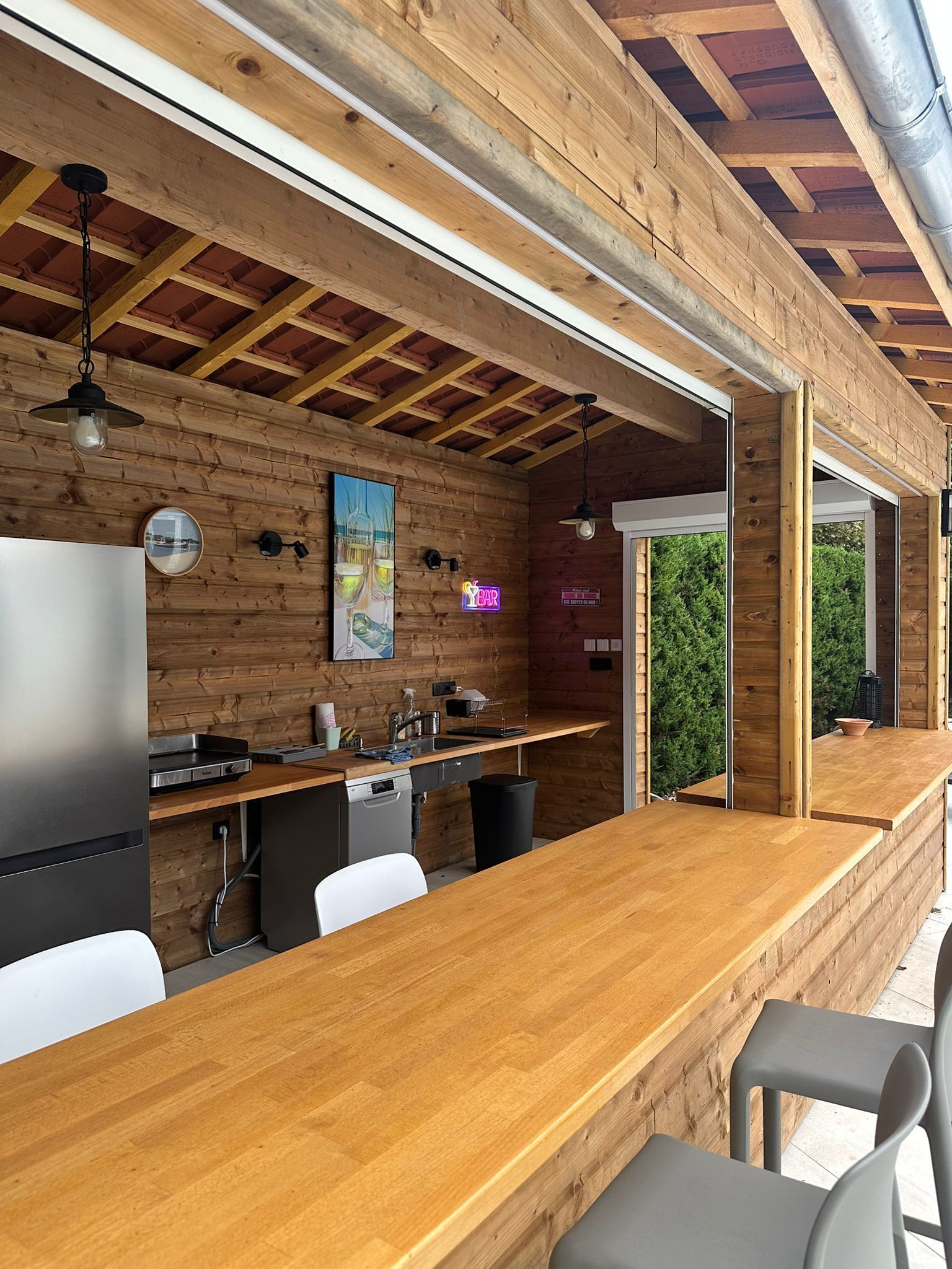 ميكروويف، فرن، موقد طهي مسطح، غسالة أطباق