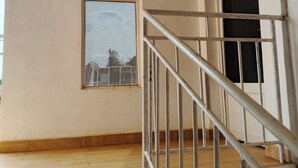 Interior - Marvelous studio in Kigali
Note this is just a room ensuit without kitchen (Kigali)