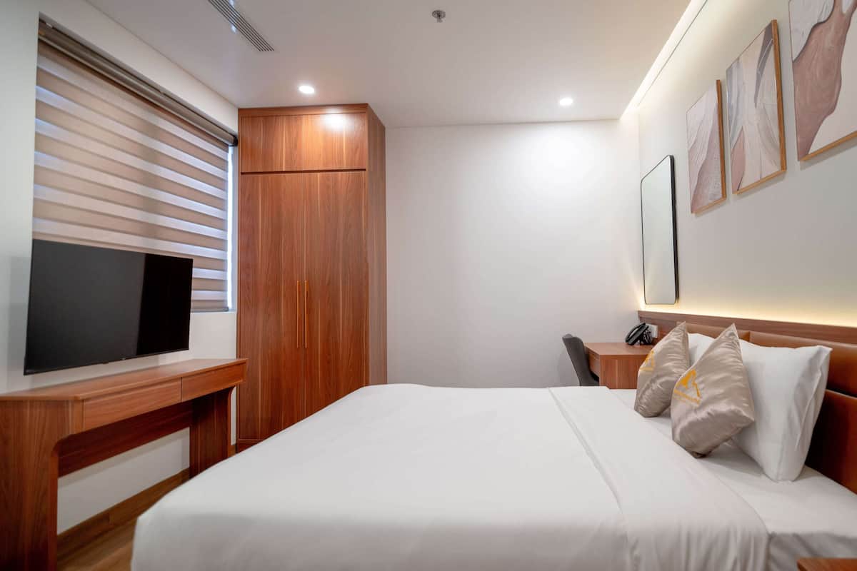 Premier Room