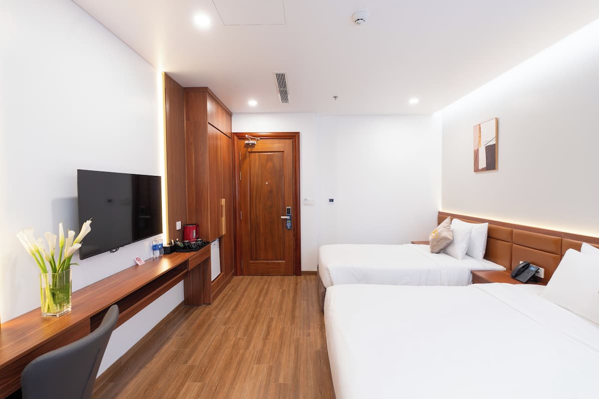 Bureau, rideaux occultants, chambres insonorisées, Wi-Fi gratuit
