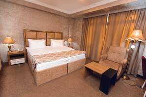 In-room safe, desk, laptop workspace, blackout drapes