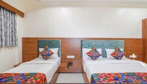 Deluxe Room, City View