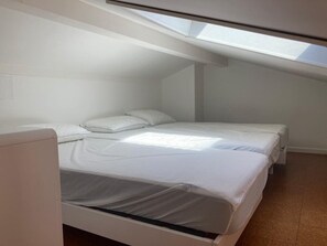 2 bedrooms, iron/ironing board