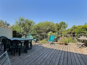 Outdoor dining - Maison de vacances avec piscine (La Londe-les-Maures)
