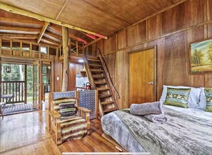 2 bedrooms, bed sheets