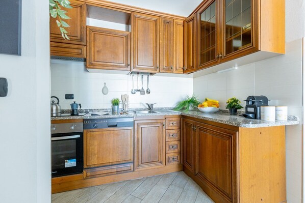 Fridge, microwave, toaster