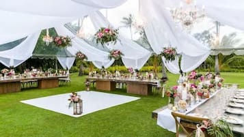 Área de bodas al aire libre