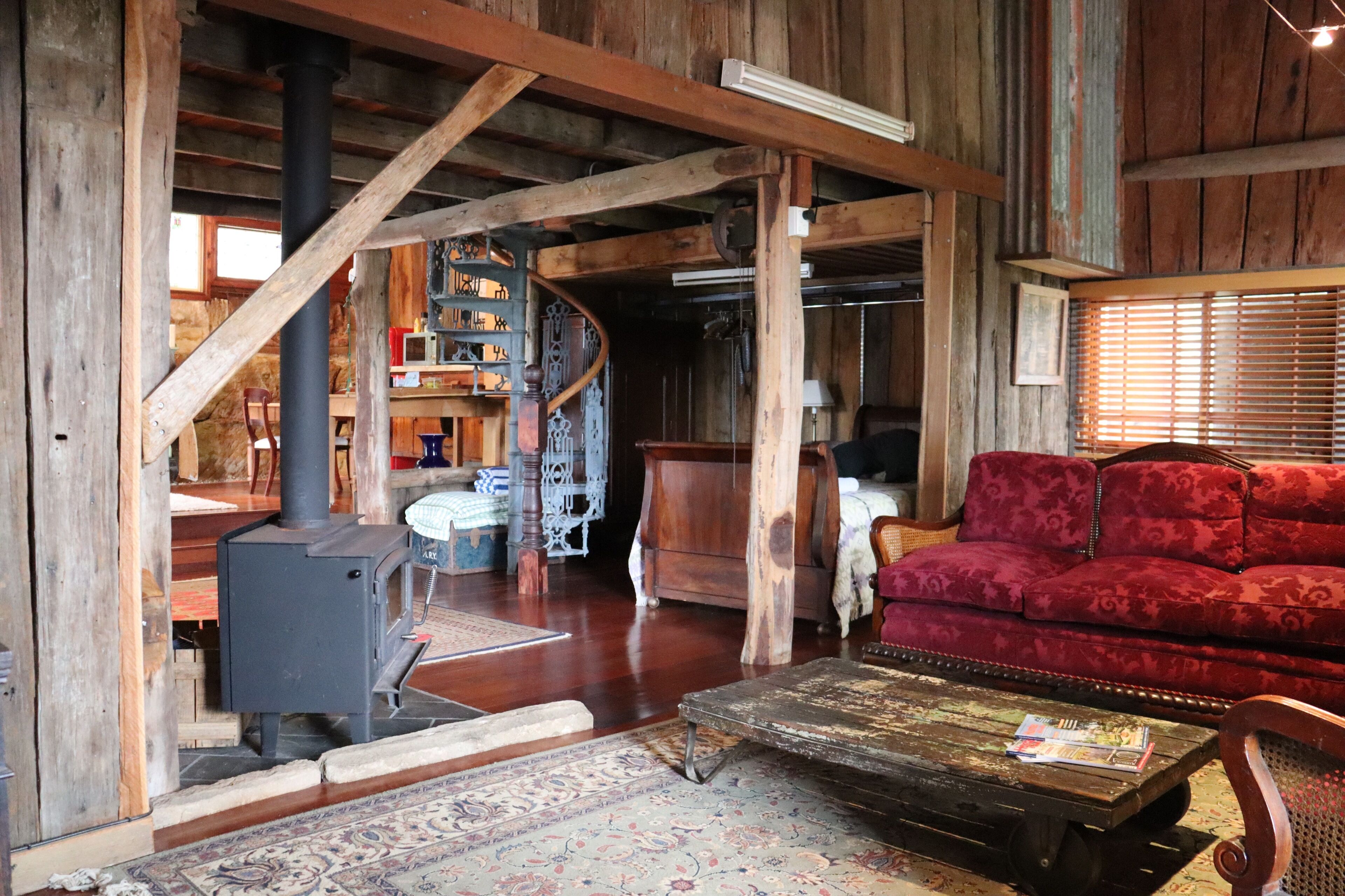 1 slaapkamer, een strijkplank/strijkijzer, beddengoed