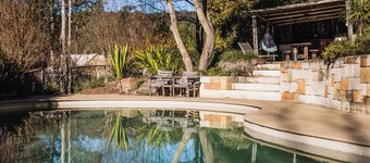Historic barn in the heart of Wollombi village, close to function venues.