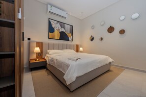 1 bedroom, iron/ironing board, WiFi, bed sheets - 118 4A/ Luxury ground floor studio apartment (Riyadh)