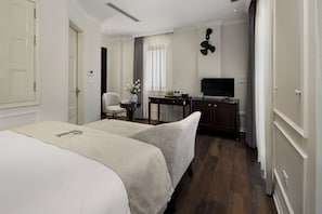 行政雙人房, 城市景觀 | 客房內保險箱、遮光布/窗簾、熨斗/熨衣板、免費無線上網
