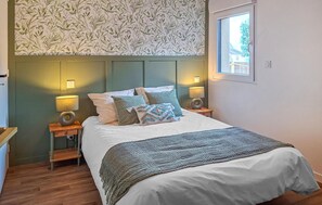 5 chambres, lit de bébé portatif, accès au Wi-Fi (inclus)