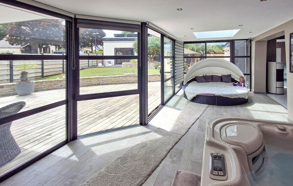 3 chambres, lit de bébé portatif, accès au Wi-Fi (inclus)